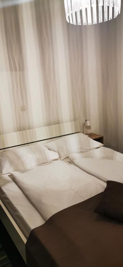 Zadar Street Apartments And Room Exterior photo